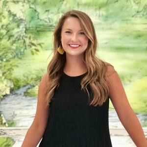 Meet your Posher, Alyssa